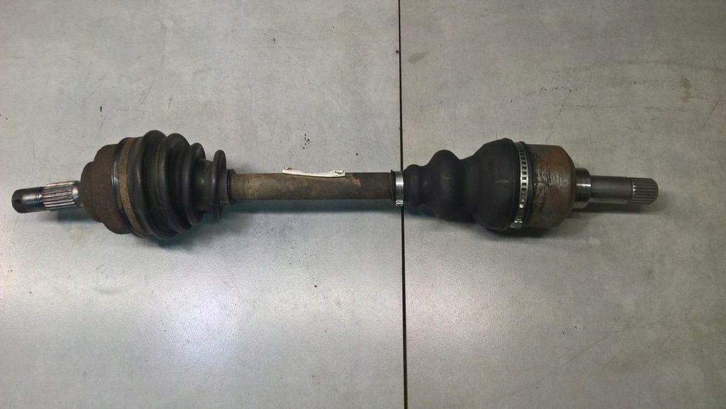 фото №1, Привідний вал короткий ліва berlingo i 1.9d