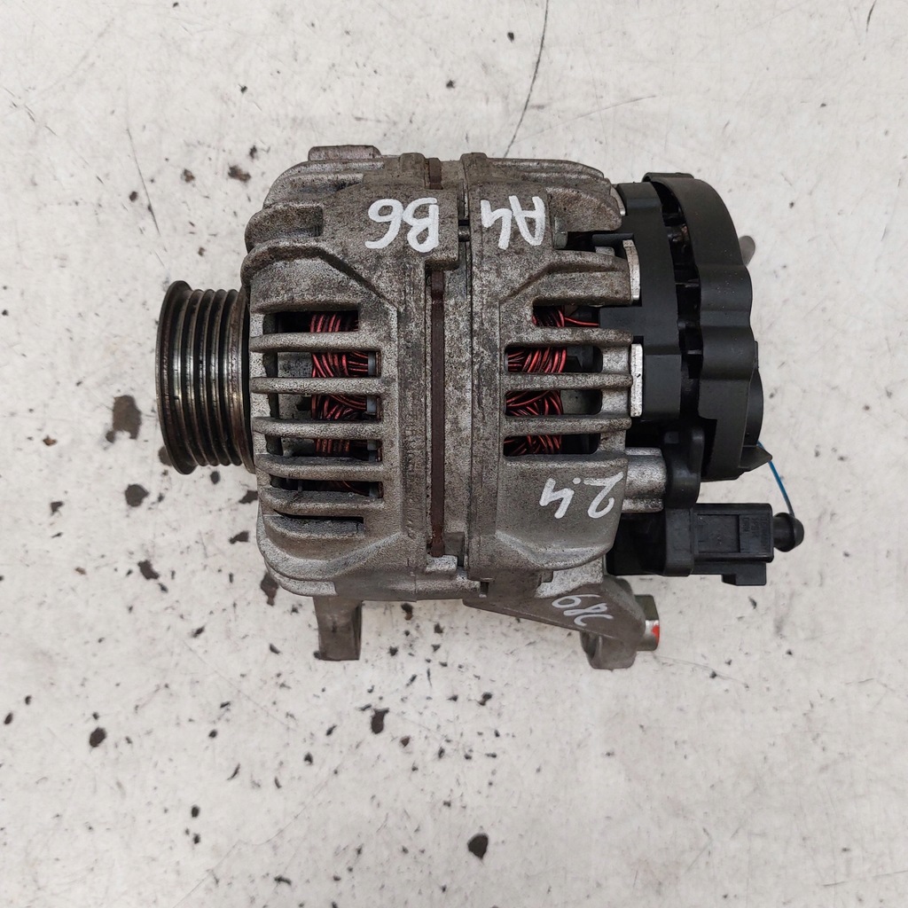 фото №2, Audi a4 b6 2,4b 6v генератор r101868