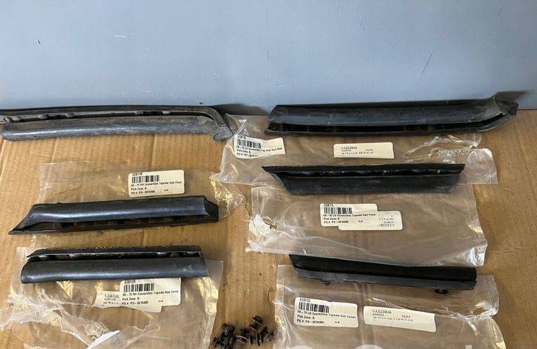 фото №1, Chevrolet corvette c3 уплотнители крыша cabrio #655