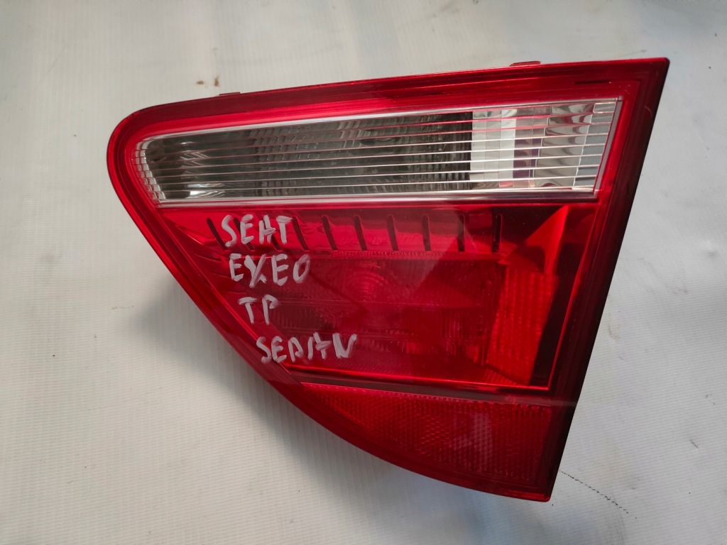 фото №1, Seat exeo sedan лампа w кришка права