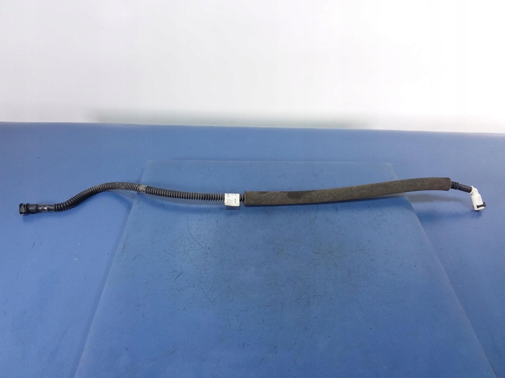 фото №1, Panamera 970 шланг трубка воздуха 97063112902