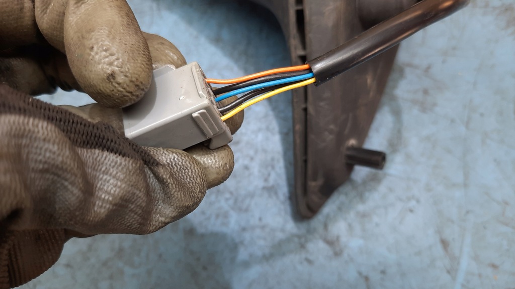 фото №6, Зеркало левая ford mondeo mk3 2.0b 01r 5 pin