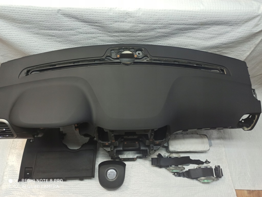 фото №1, Jeep grand cherokee консоль приборная панель приборная панель набор