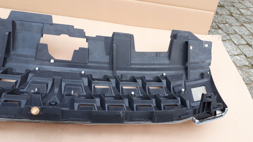 фото №11, Mitsubishi pajero iv lift решётка радиатора решётка радиатора 7405a975