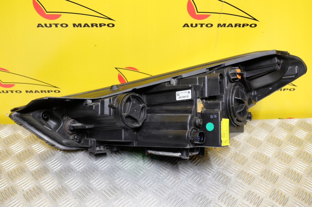 Hyundai tucson 2015- фара фара ксенон с led r америка Доставка