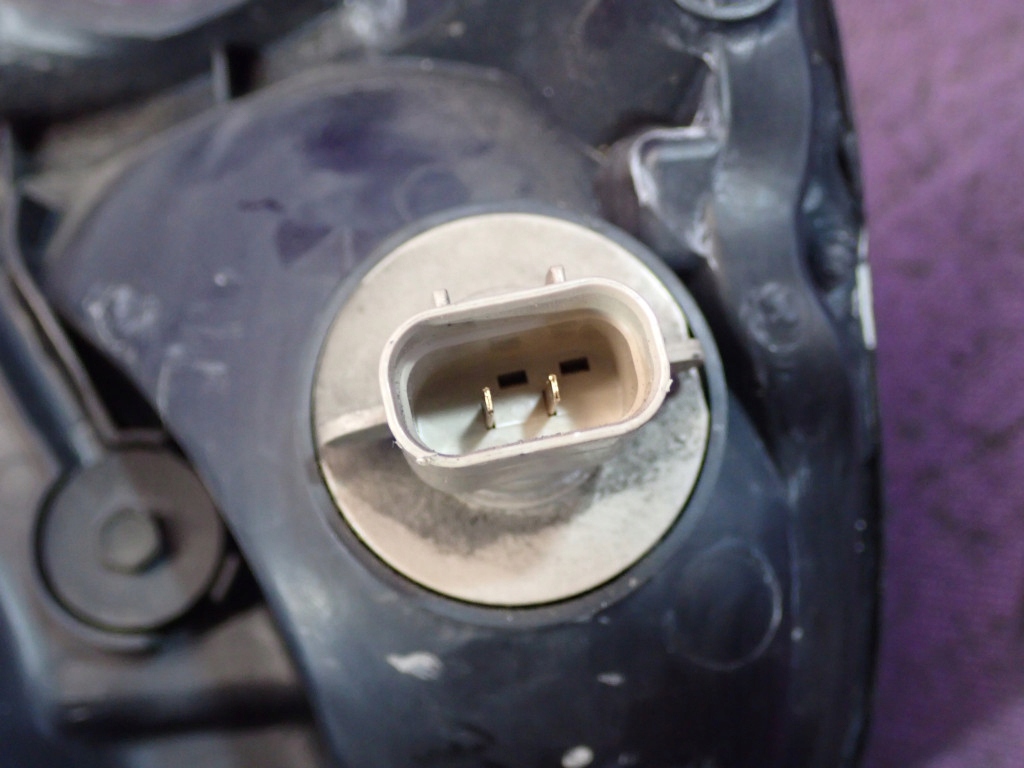 фото №7, Hyundai matrix 01-05 лампа перед права фара правий