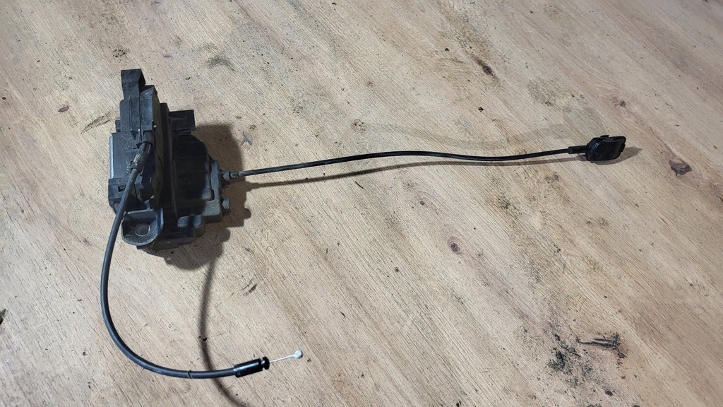 фото №1, Замок лівий перед renault clio iii 3 4 pin