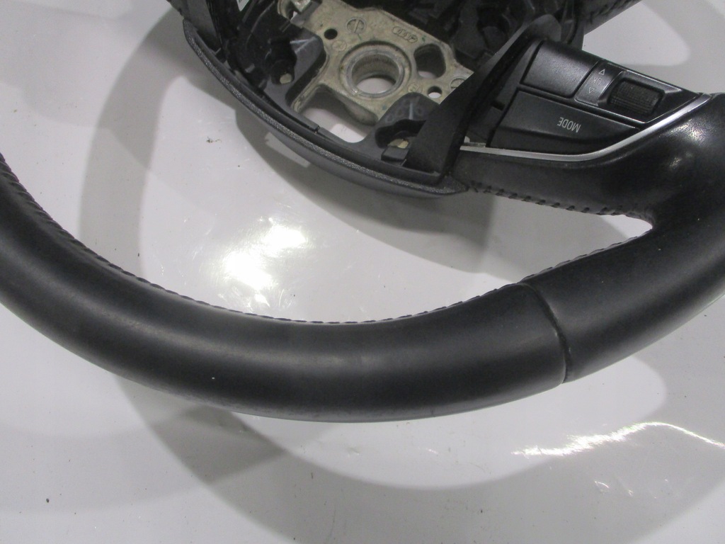 фото №9, Воздуховод мультифункция многофункциональный кожа четырёхлучевая audi a4 b8