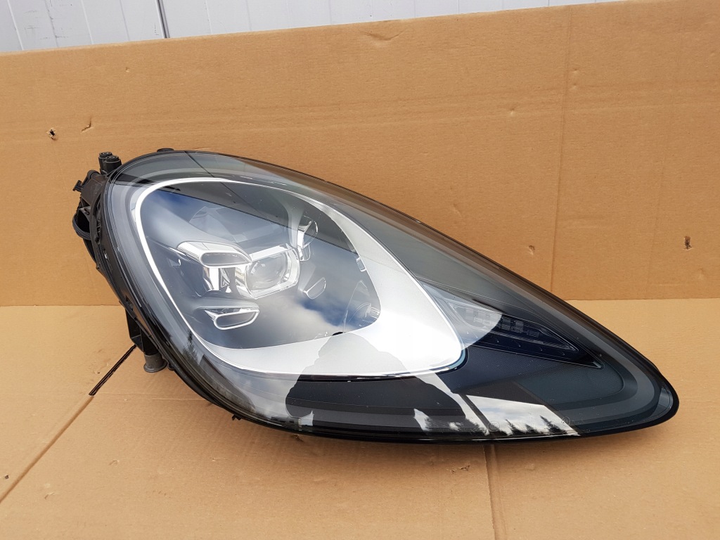 Купить Фара перед правый  porsche cayenne 3 9y0 full led 9y0941034t