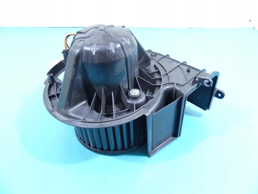 фото №1, Повітродувка обдув вентилятор bmw x5 f15