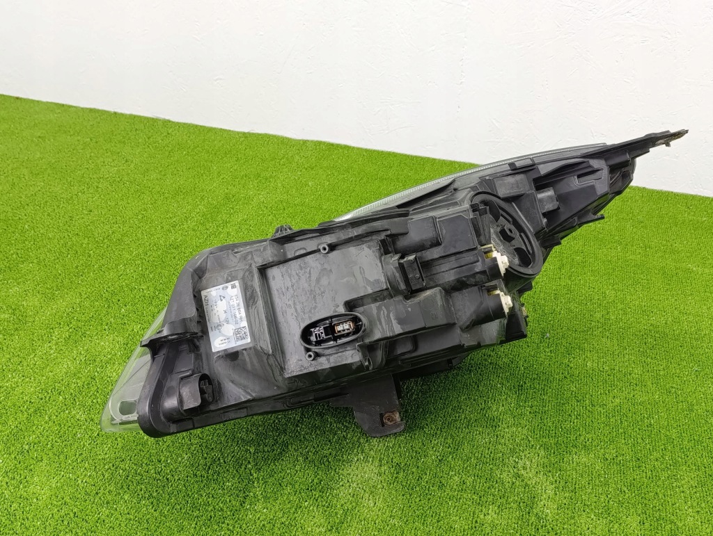 Opel insignia a рестайлинг  2013- фара левая передняя левый перед bi ксенон led европа Недорого