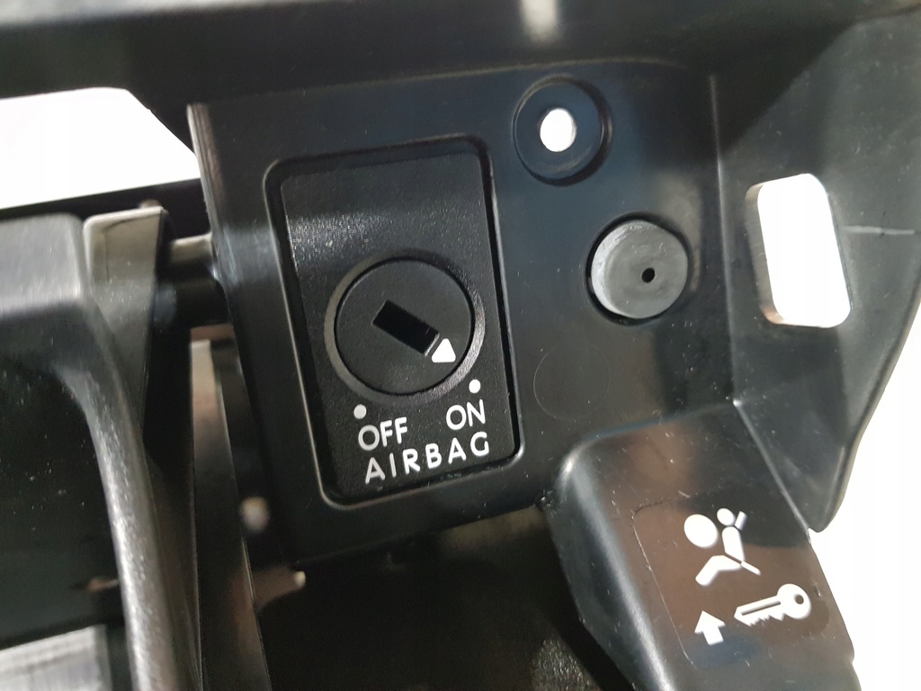 фото №11, Бардачок пассажира 3c1857097ap vw passat b6 eu