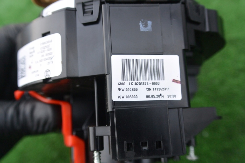 фото №7, Переключатели лента шлейф quattroporte ghibli levante