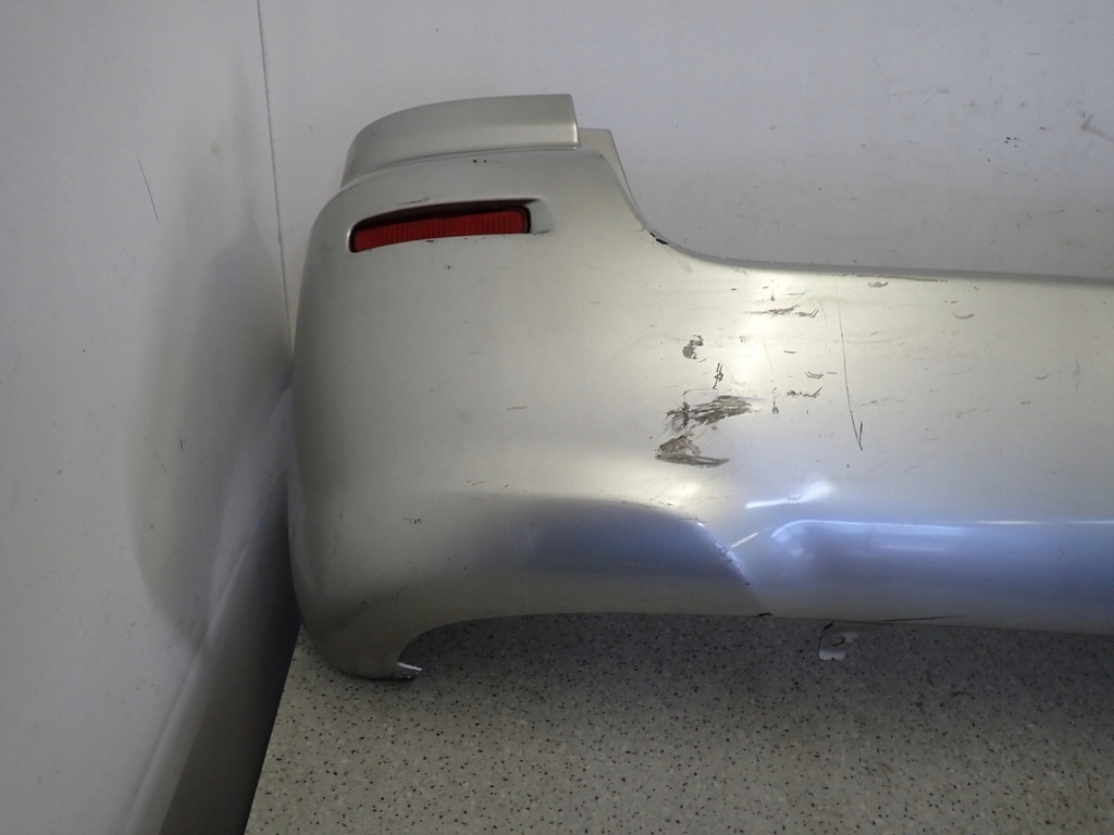 фото №8, Toyota corolla verso 04- бампер задній 1c0