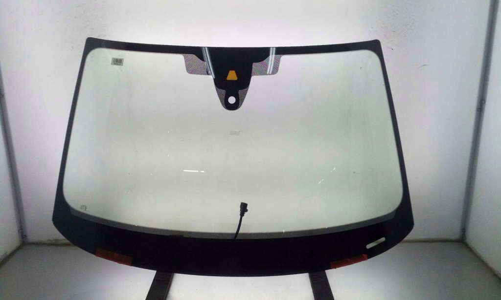 фото №1, Стекло лобовое передняя audi a5 8w sportback 2016- датчик камера подогрев nowa