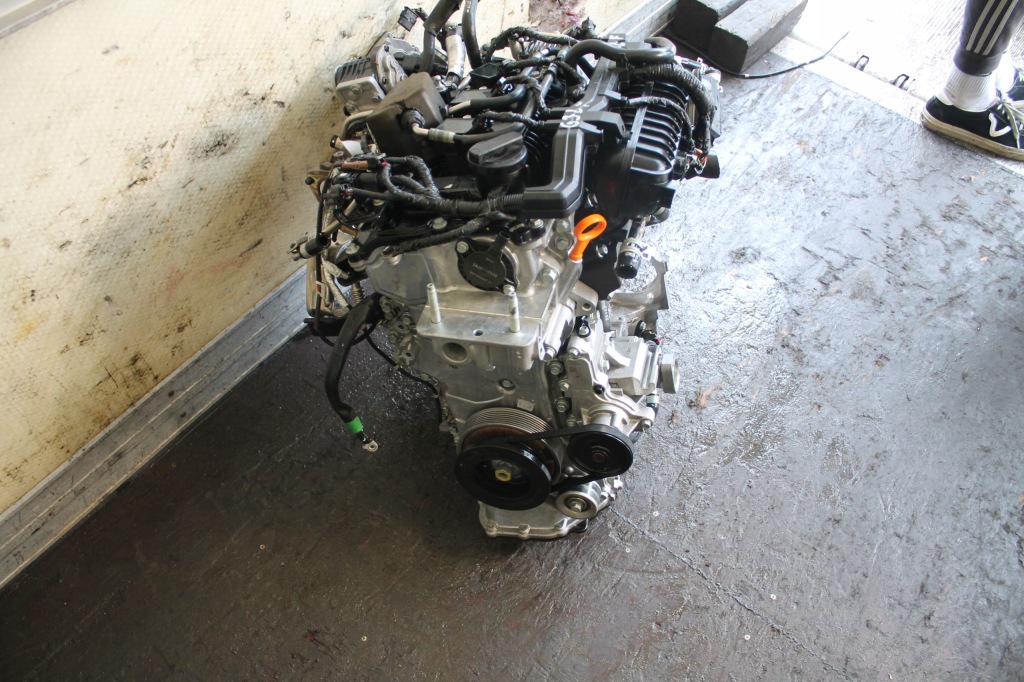 Двигатель комплектный  hyundai g3lf 22 tyskm Недорого