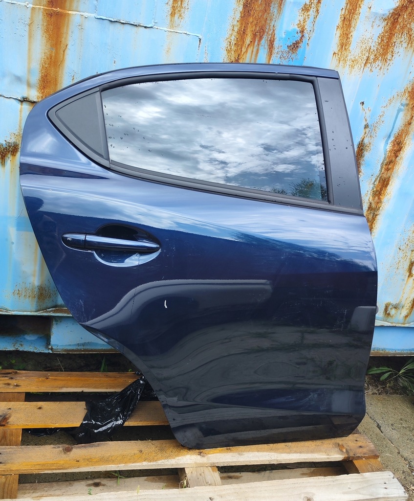 фото №1, Двері праве задня задні mazda 2 dj 2014-