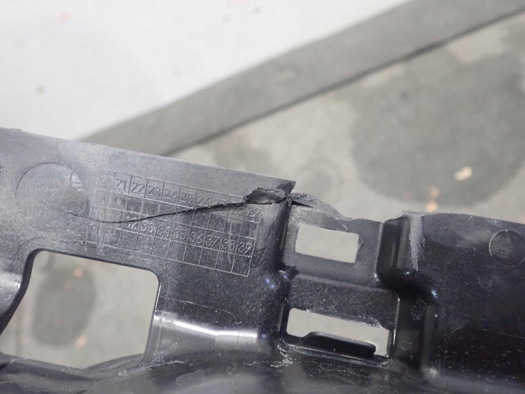 фото №8, Кронштейн наконечников выхлоп audi a3 rs3 2020-