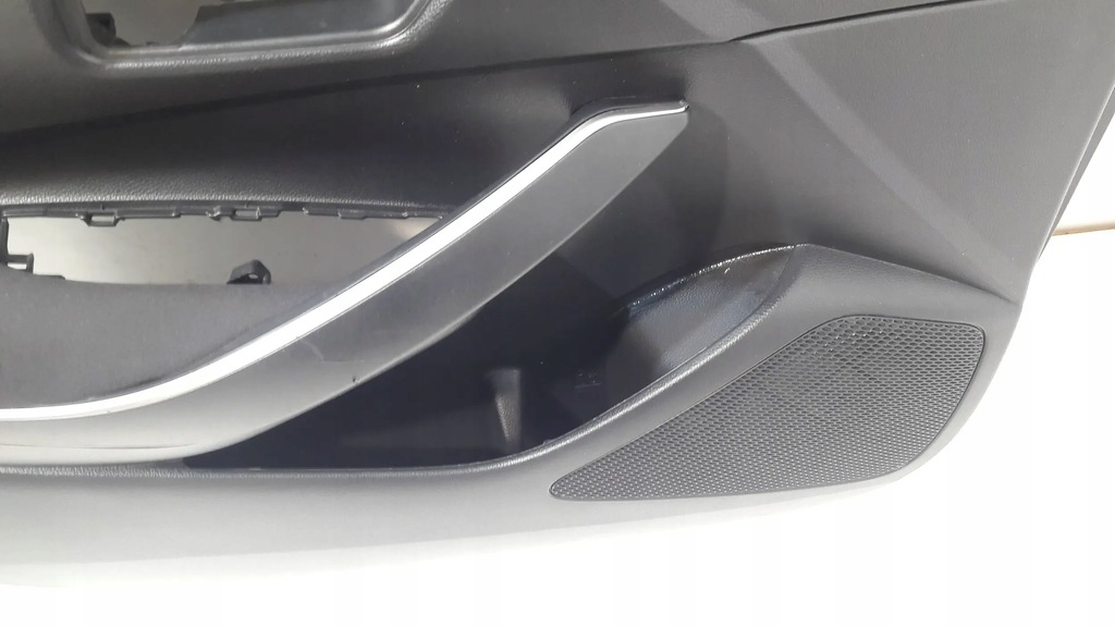 фото №11, Toyota corolla e21 обшивка двері лівий передній 67612-x1601 et5