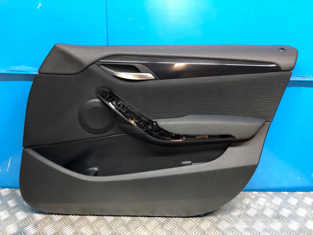 фото №1, Bmw x1 e84 обшивка оббивка двері правий перед права