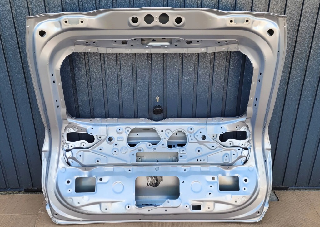 фото №7, Toyota rav4 v 18- кришка багажника багажника задня fv