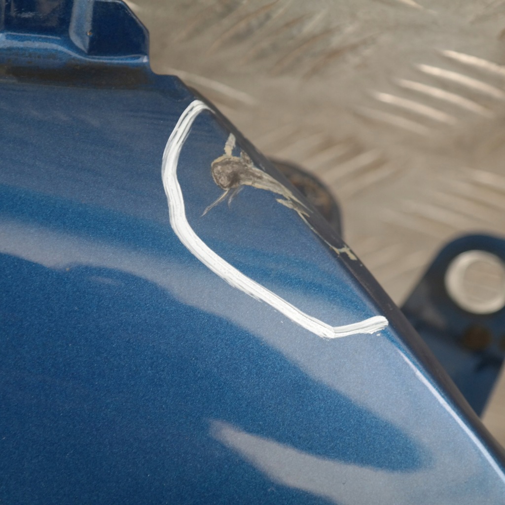 Mini cooper r56 крыло  правый  lightning blue a63 Доставка