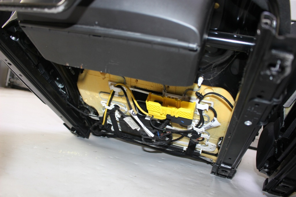 фото №10, Сиденья подогрев bmw x1 f48 материал