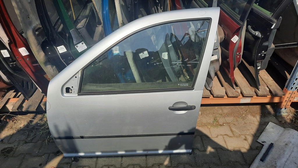 фото №1, Дверь перед передние левая vw bora 01r