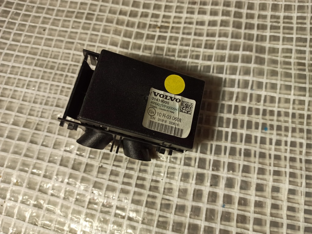 фото №1, Volvo s60 ii v60 10-18 модуль датчик сигнализация 31419000
