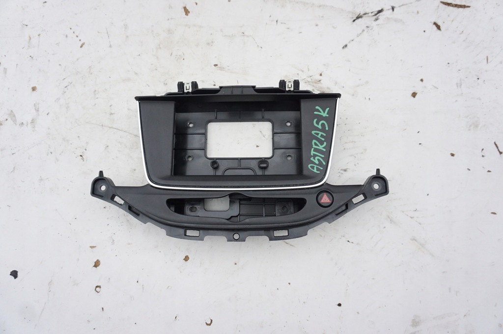 фото №1, Рамка дисплея 39026780 opel astra 5 k