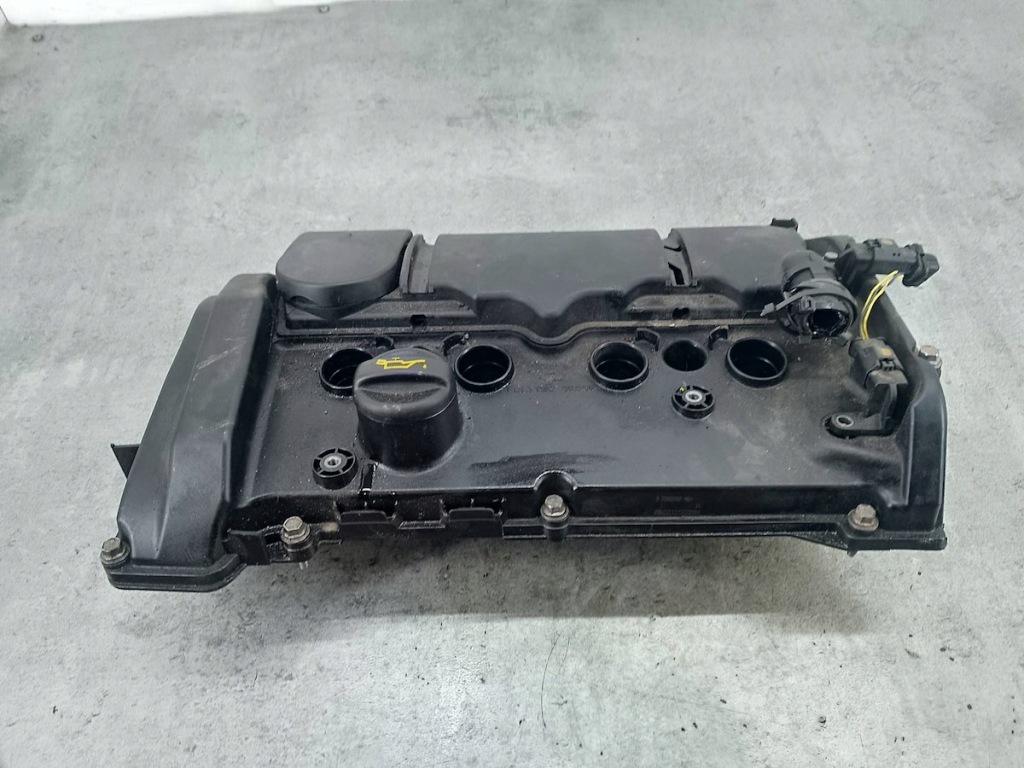 Купити Кришка клапанів ds 4 i v758239780 1.6 thp