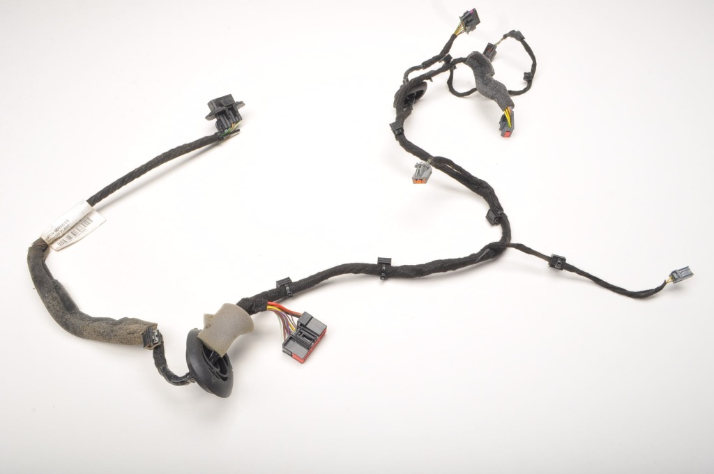 Купить Volvo xc90 ii жгут дверь левый задняя 32143950-ab