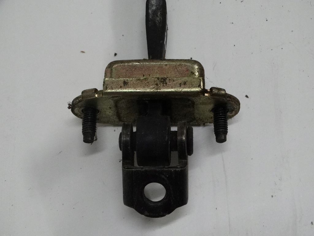 фото №8, Ограничитель дверь ford fiesta правый перед