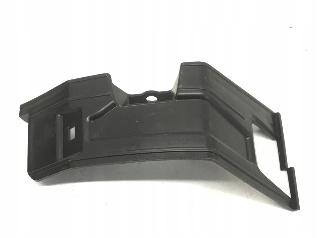 фото №1, Mercedes glc x253 кронштейн бампера правый задняя