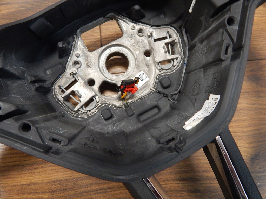 фото №9, Skoda kodiaq kamiq karoq superb - воздуховод кожа с подогревом 565419091g