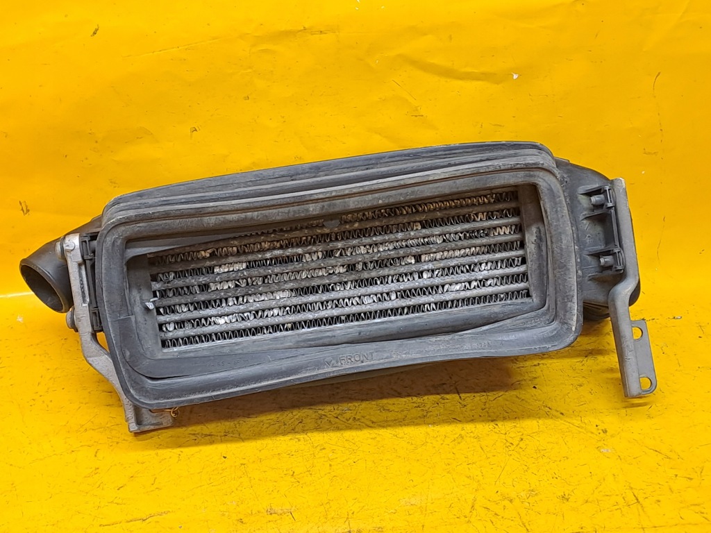 Радіатор інтеркулер mondeo mk2 1,8td 96-00r Зі Шроту