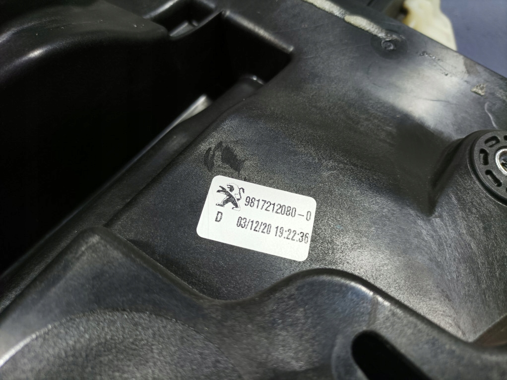 фото №8, Toyota proace city 19- подъемник стекло перед правый 9817212080