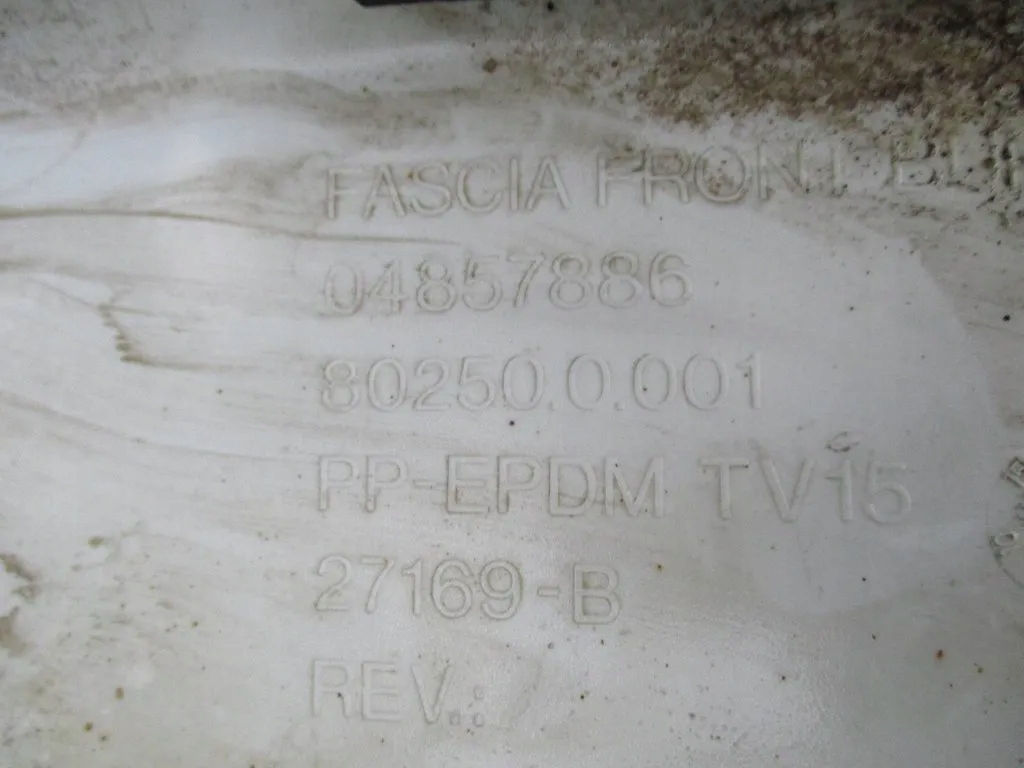 фото №10, Chrysler voyager iv 05- бампер перед передний lift