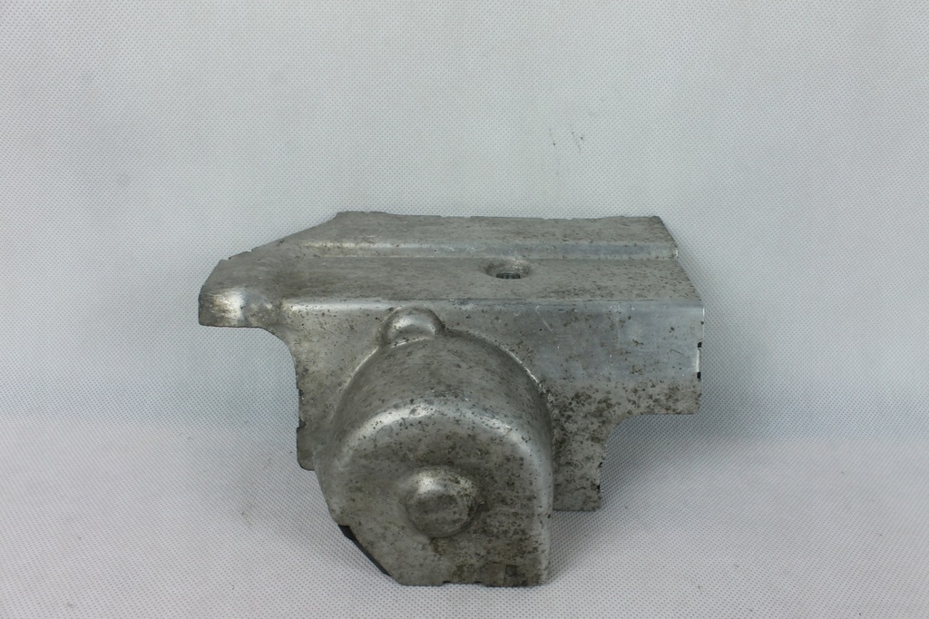 фото №11, Защита корпус насоса тормозной abs vw passat b6