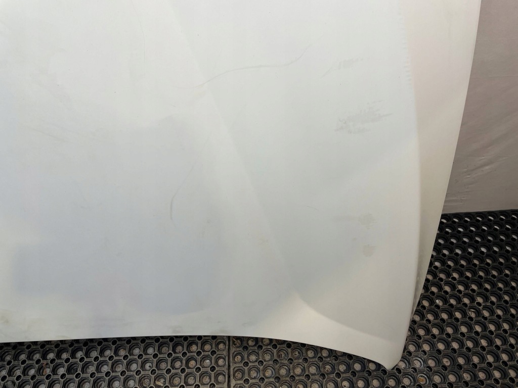 Капот крышка двигателя перед bmw x1 e84 код лакокрасочного покрытия: 300 alpinweiss 2009- с Разборки