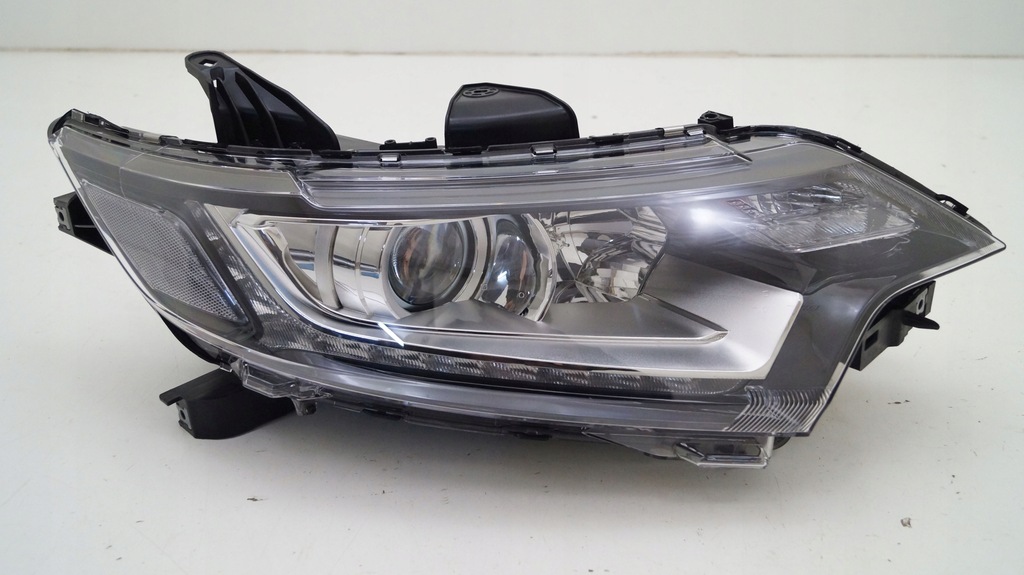 фото №1, Mitsubishi outlander iii lift 15- передня права лампа лінза led