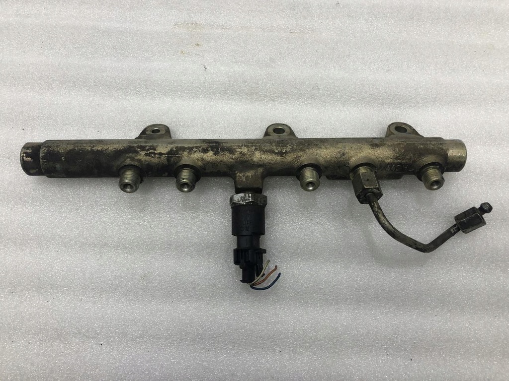 фото №3, Молдинг впрыскная fiat punto ii 0445214016