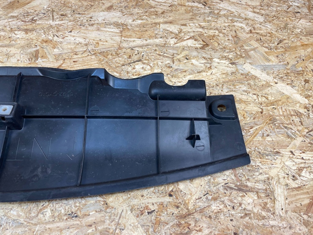 Впуск воздуховод воздуха toyota auris ii 16592-0y010 2012- Оригинал