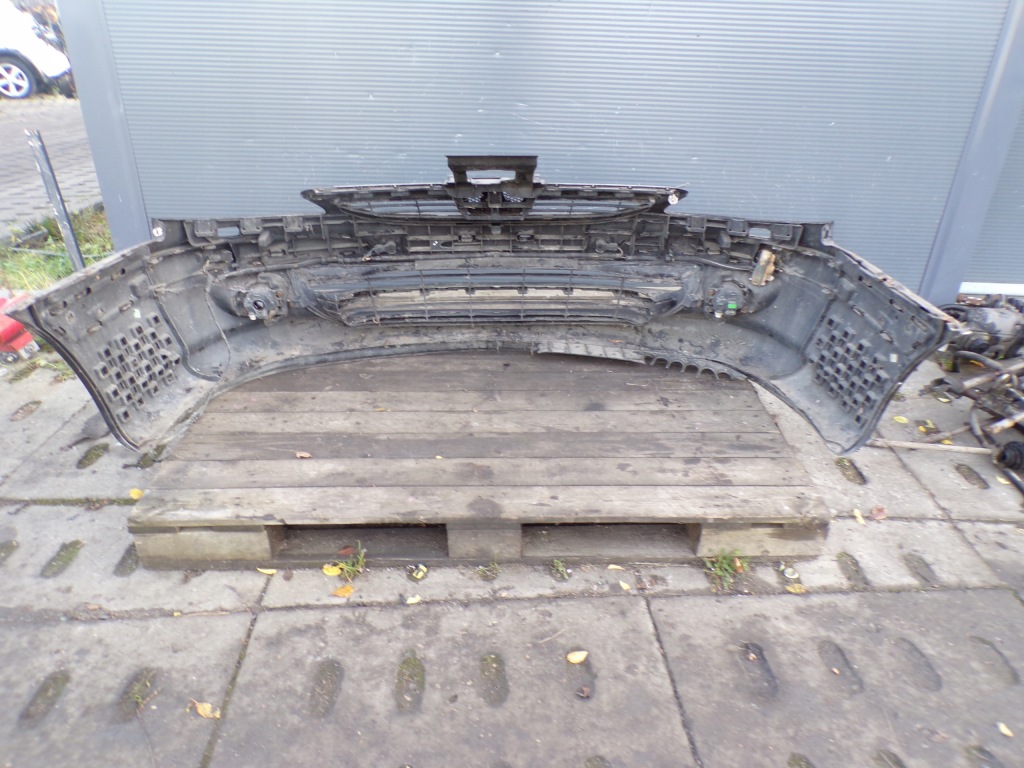 фото №13, Бампер передний перед peugeot 607 версия ze омывателями 1