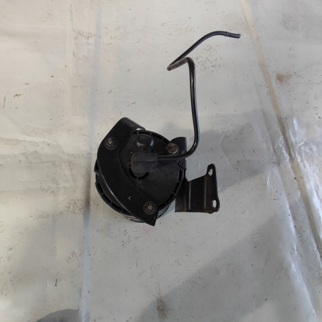 Jeep grand cherokee wj 4.0 фильтр угольный 53013628aa Оригинал