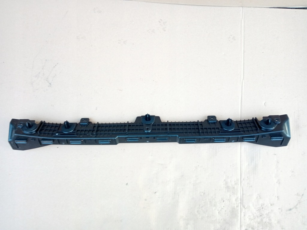 фото №1, Renault arkana направляющая бампера задняя 2020r-