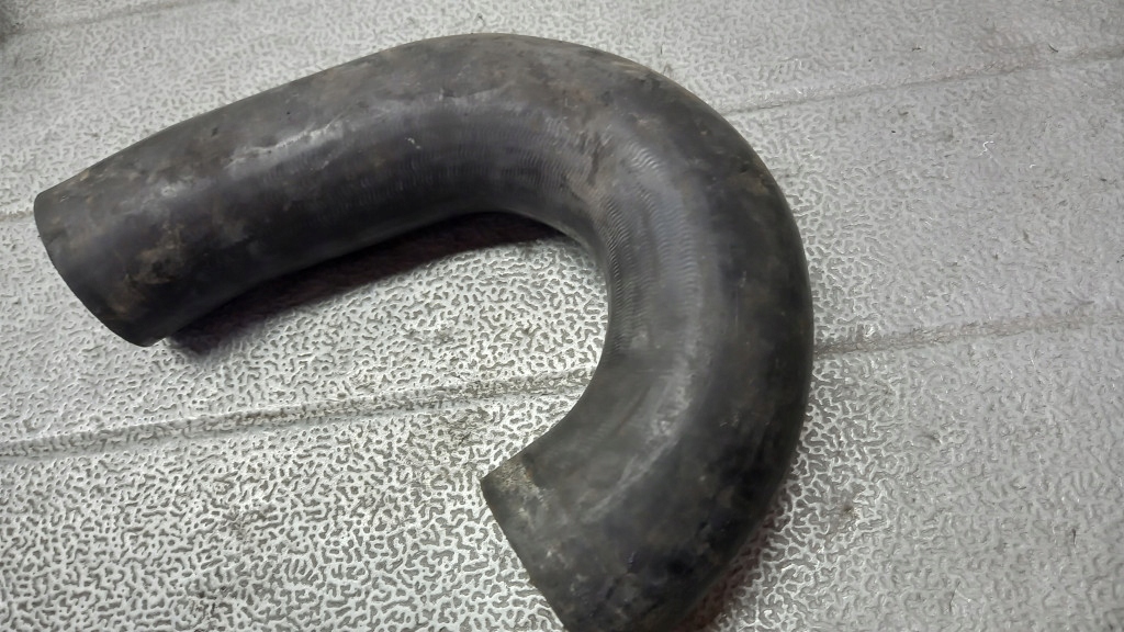 фото №3, Труба інтеркулер volvo s40 30899060