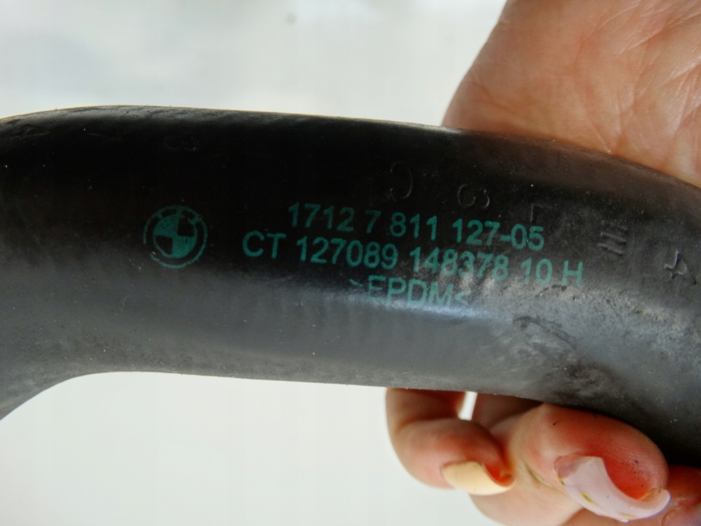 Шланг верхний радиатора bmw 1 f20 2013r. 1712-7811127 Цена