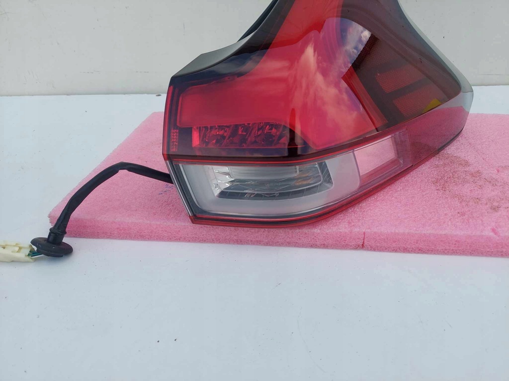 фото №5, Mitsubishi eclipse cross lift 21- лампа правая задняя задняя led