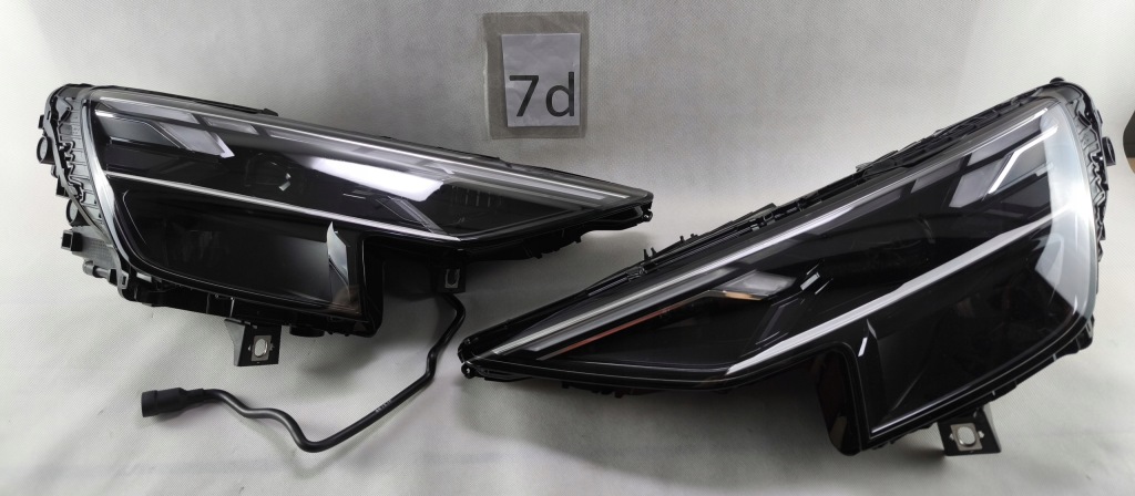 фото №1, Audi q8 lift full led matrix левый фара лампа 4m8941039